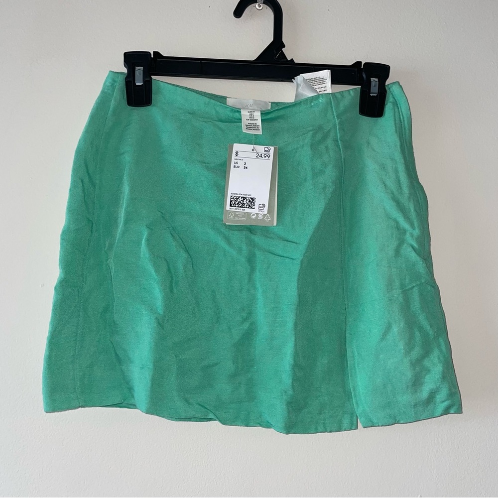 H&M Mint Green Linen Mini Skirt